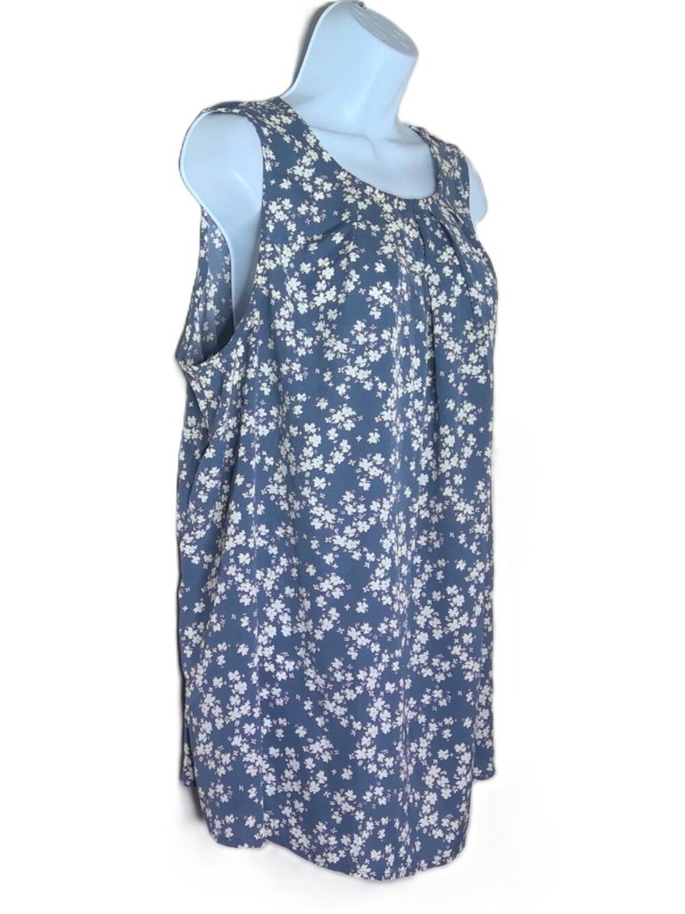 Fun2Fun Long Floral Top Shell Sleeveless Flowy French Blue & Cream EUC Sz 1XL